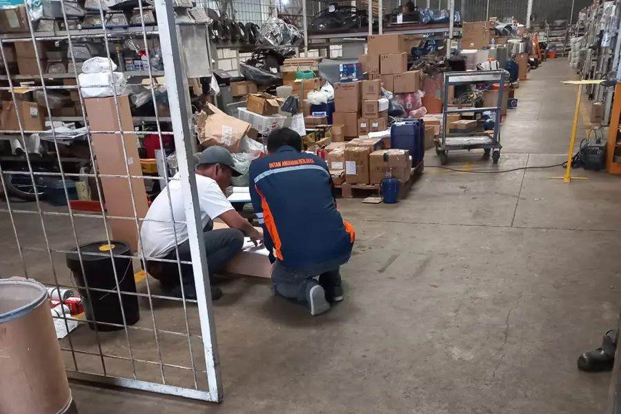 konsultasi-produk-oleh-tim-produsen-filter